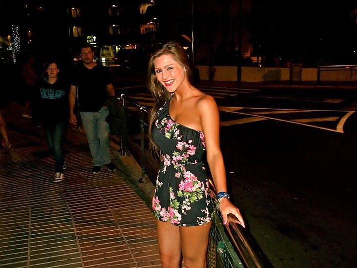 24P Holidays without boyfriend for Lucy (2)