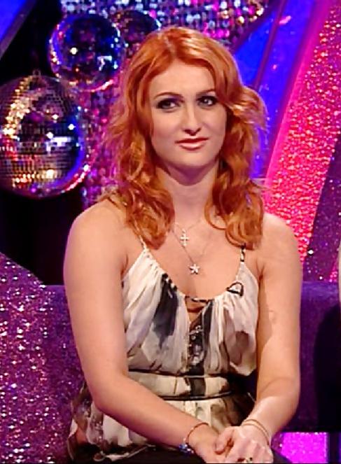 25P Aliona vilani sexy redhaired dancer 2