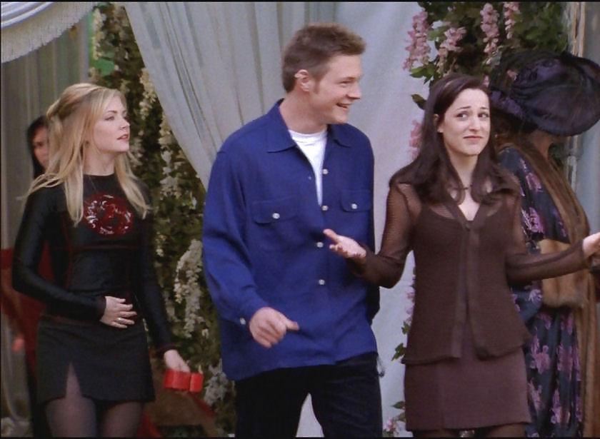 14P Melissa Joan Hart pantyhose