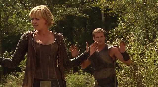 16P Amanda Tapping