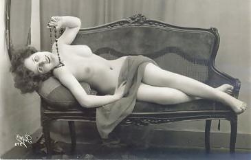 25P Vintage Nudes