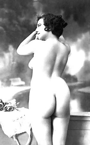 25P Vintage Nudes