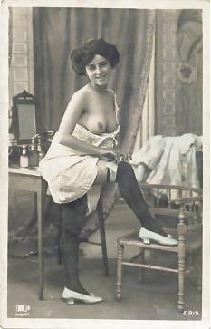 25P Vintage Nudes