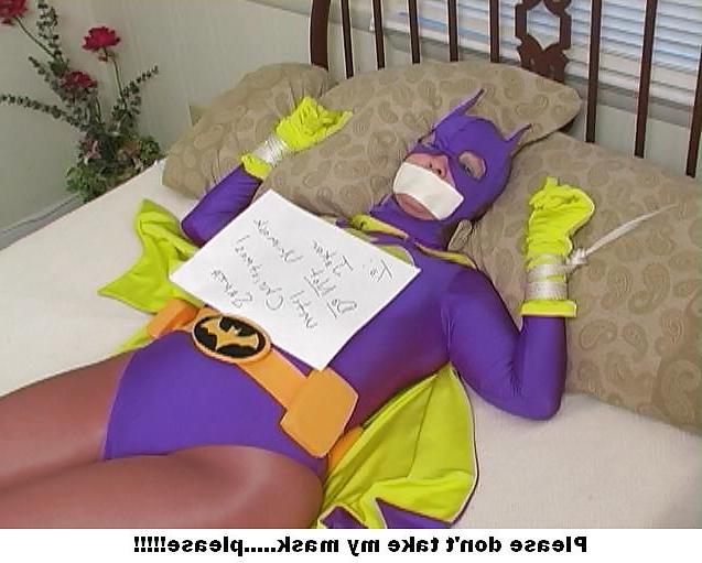 25P SUPERHEROINES