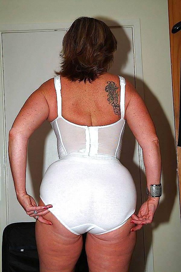 20P Mature-BBW-Ladies 340