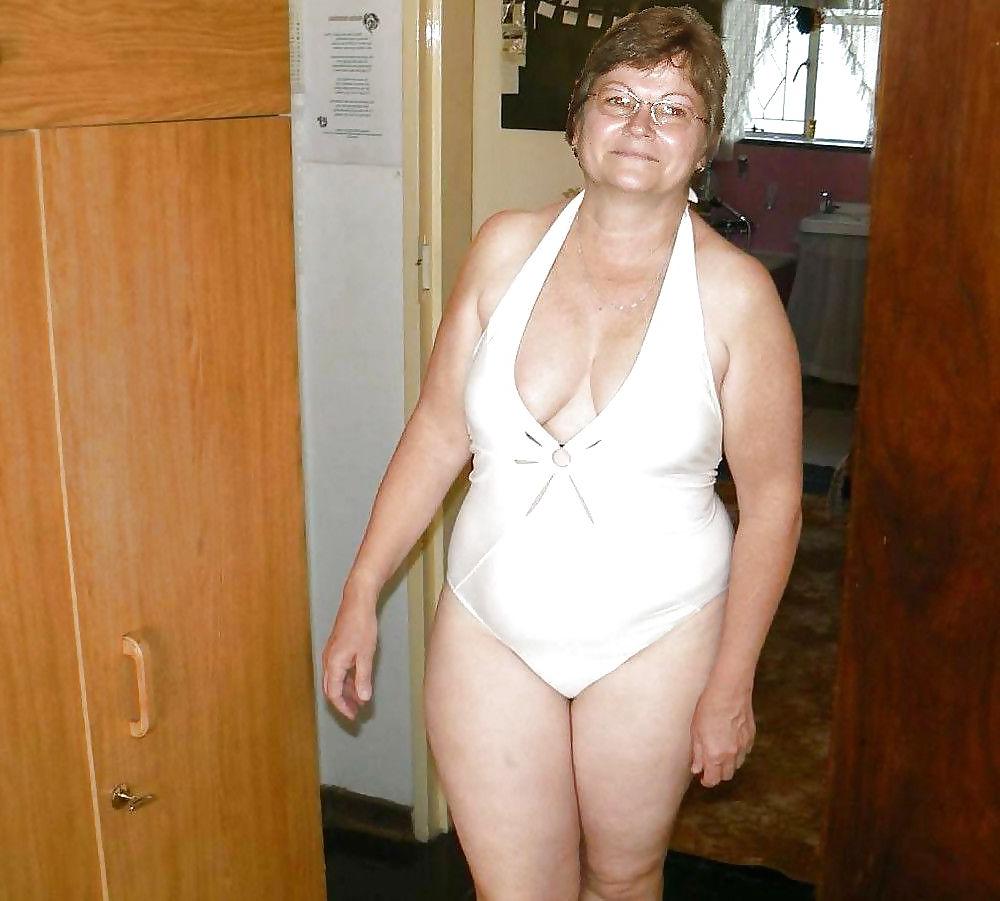 20P Mature-BBW-Ladies 343