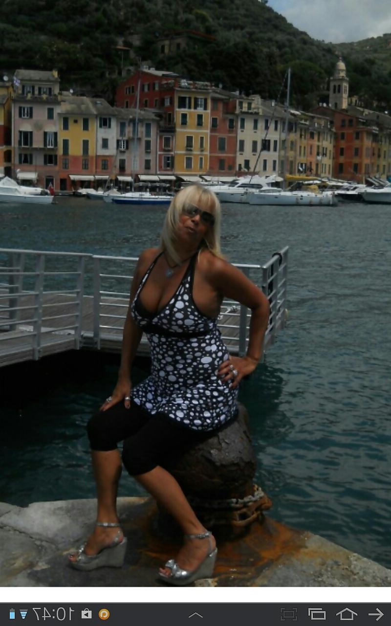 25P Milf maman francaise non nude