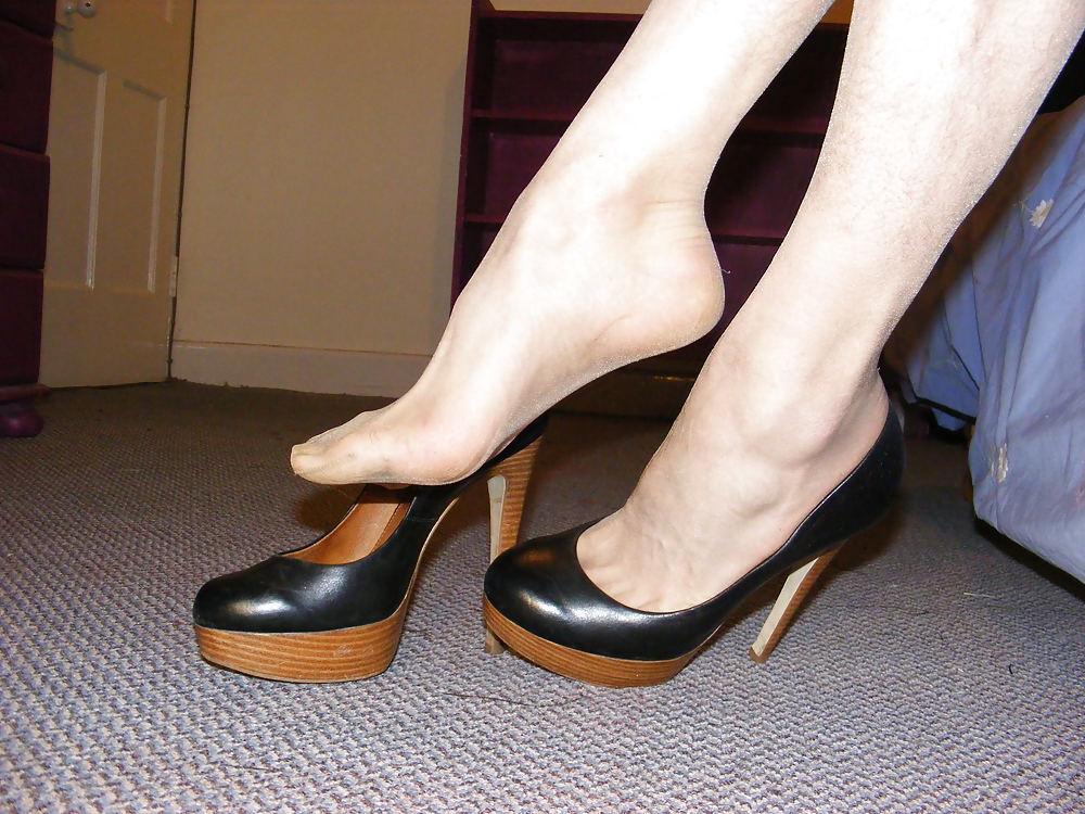 9P Heels and tan stockings