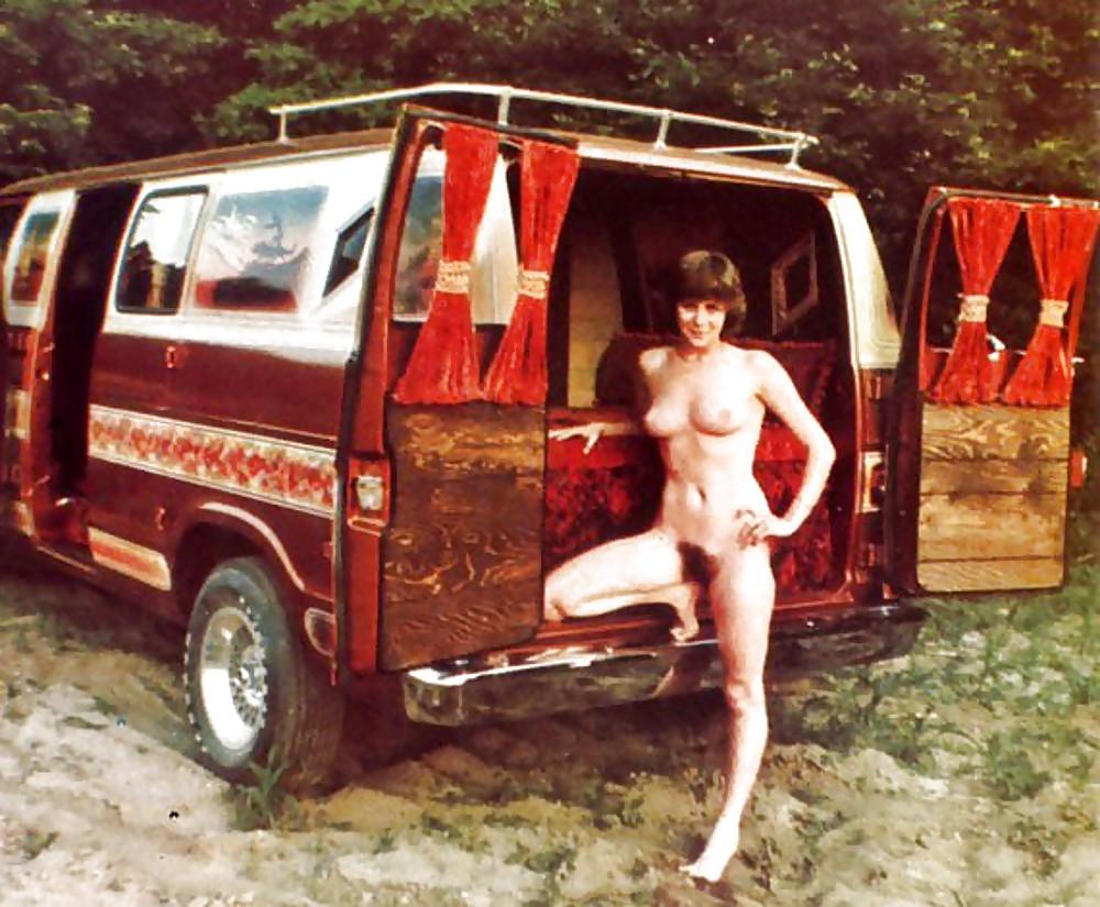 25P Vintage Wives & Girlfriends 13