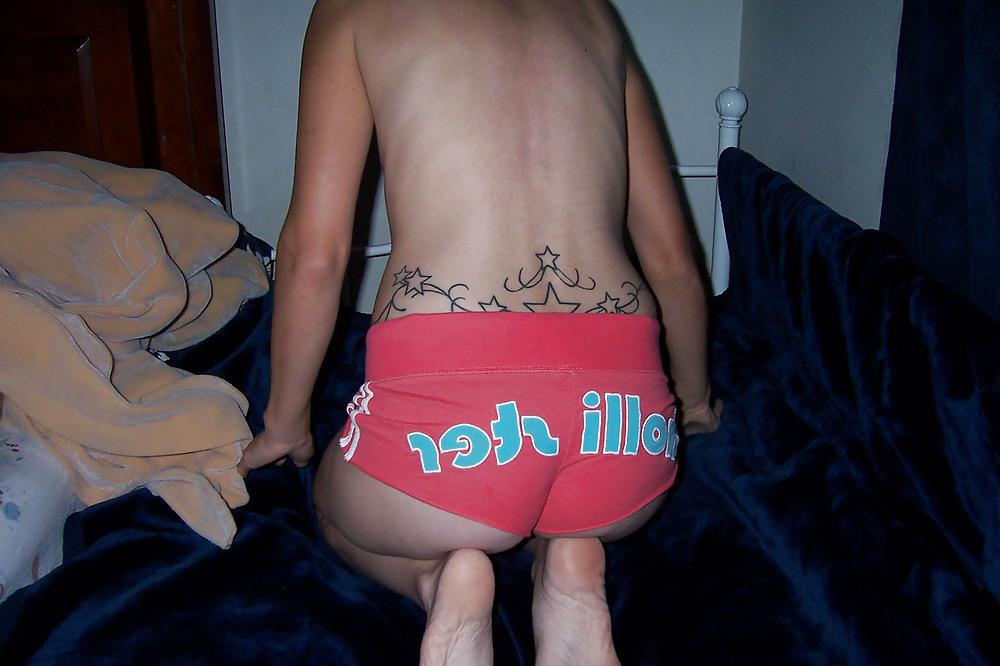25P H Booty Shorts Creampie