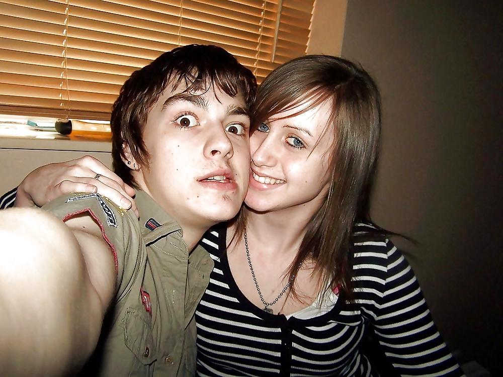 23P Lucky Boyfriend Gets Himself Some Sweet Pussy