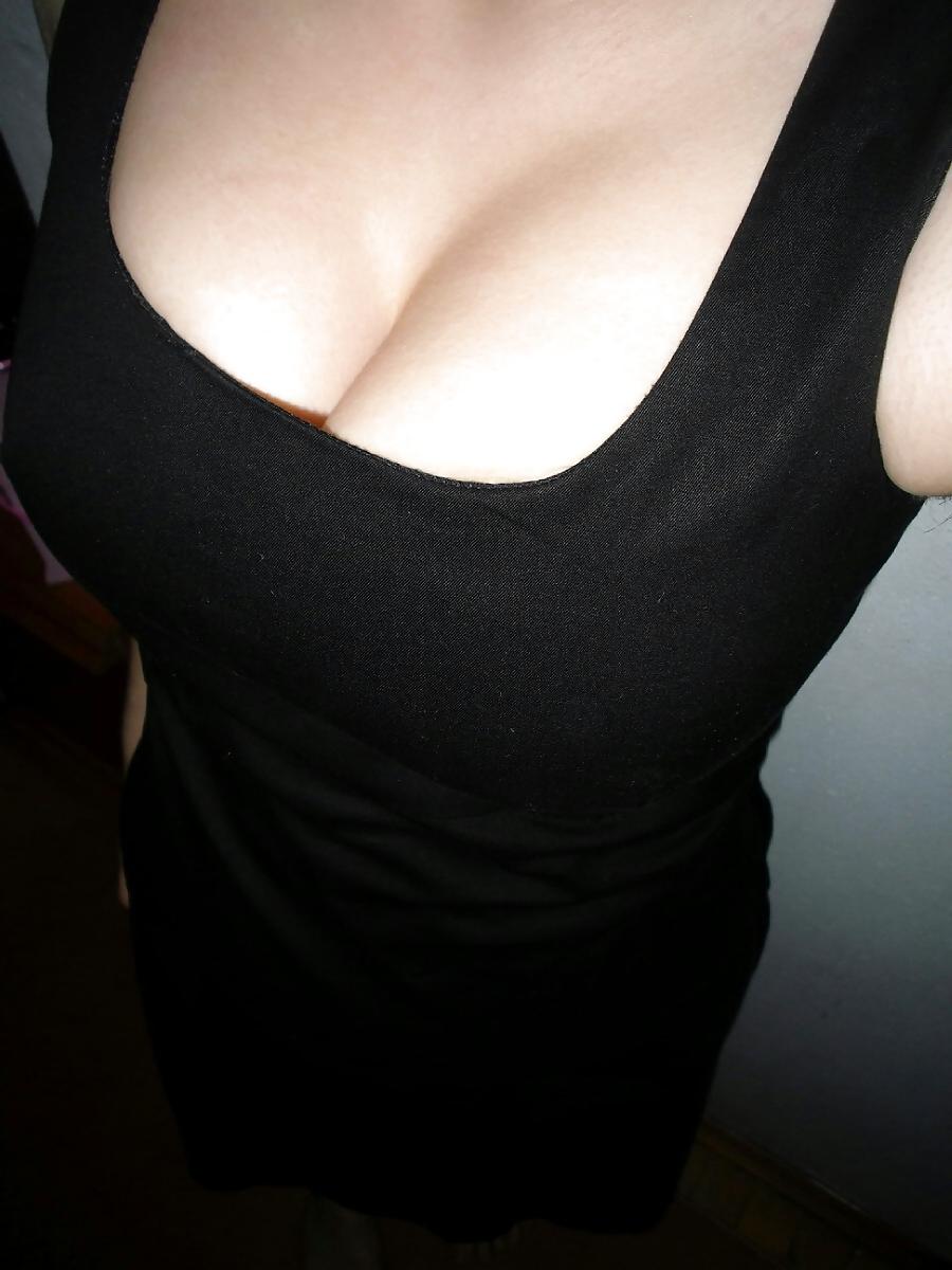 10P Natural Big Tits