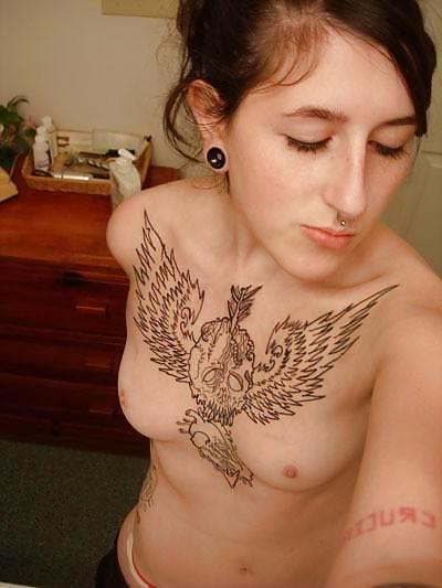 25P Girls With Tattoo's