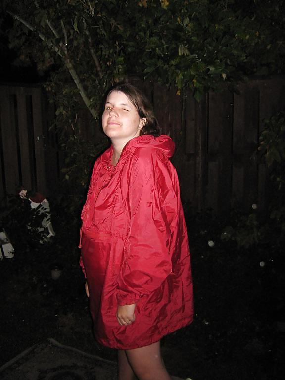 22P Posing in the rain