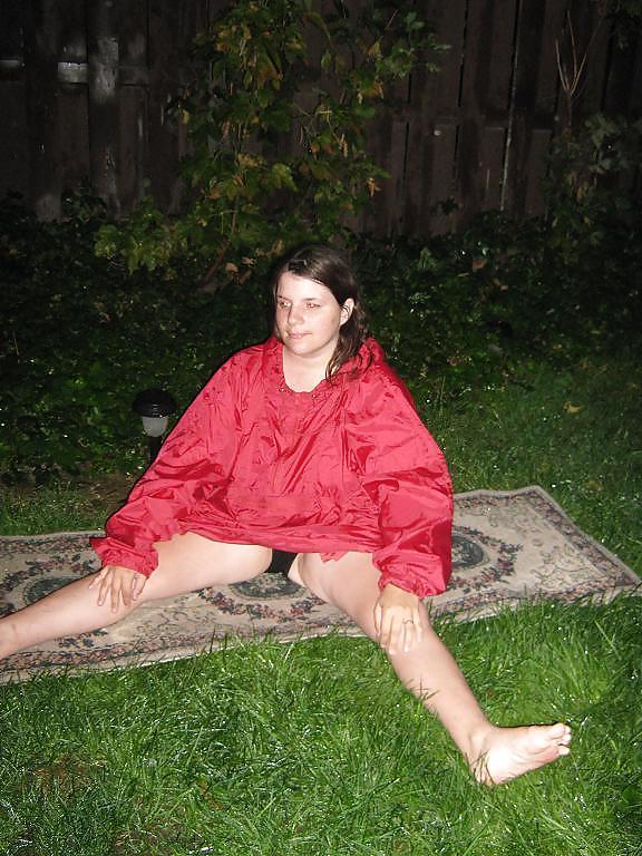 22P Posing in the rain