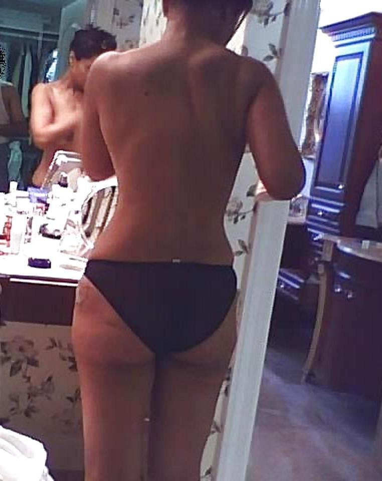 13P Sexy Arab MILF from EGYPT
