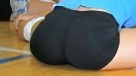 15P Volley ball-hot asses 2