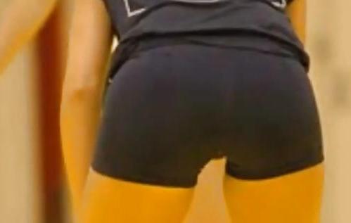 15P Volley ball-hot asses 2