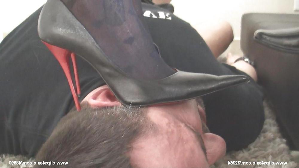 11P Cuckold