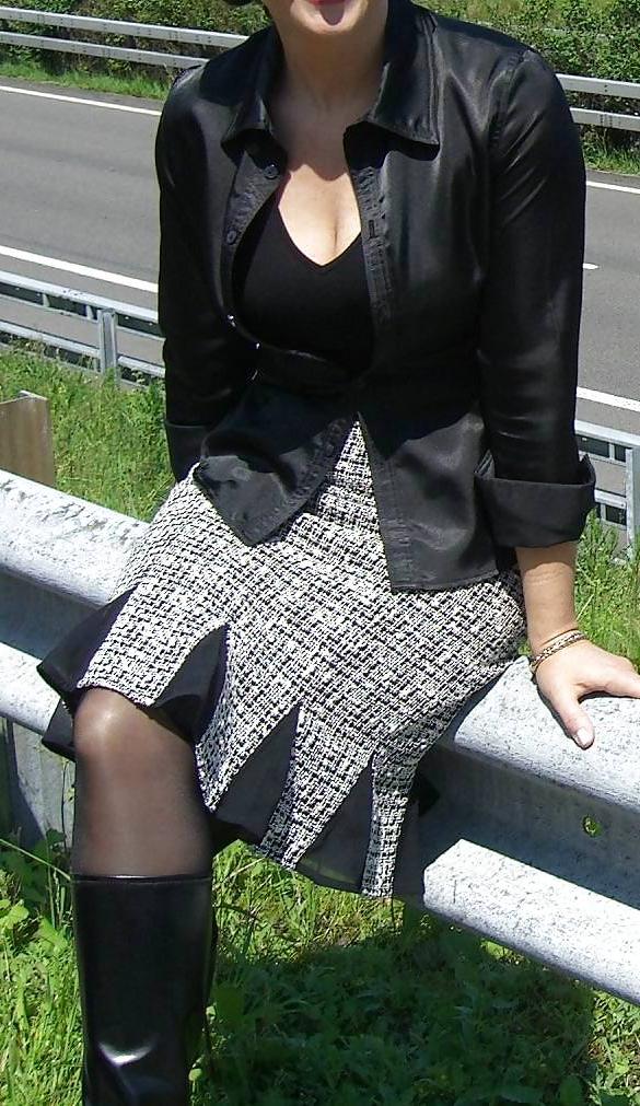 25P Swiss Liz
