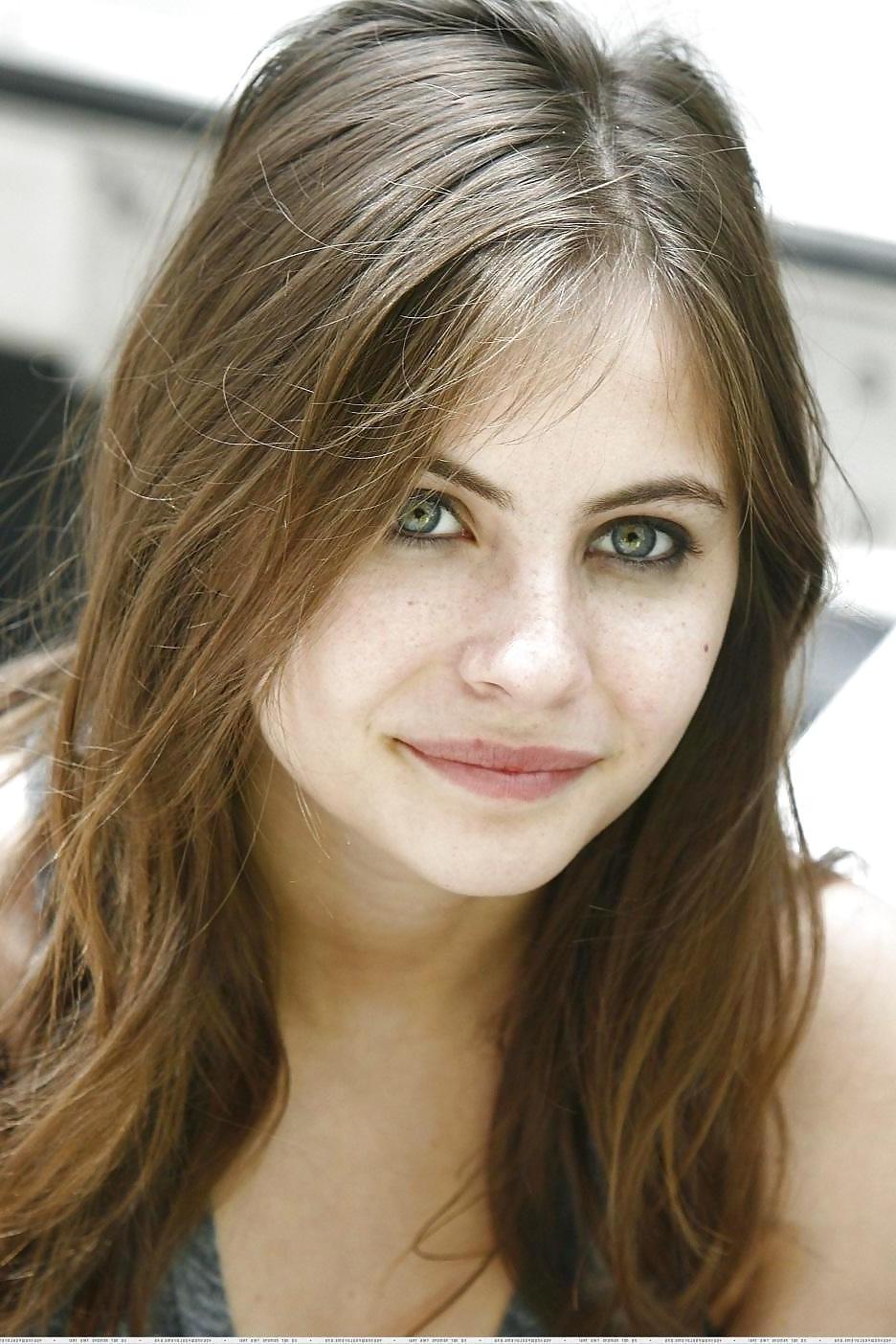 25P Willa holland (Hottest Young Celebrity) for fan :) 