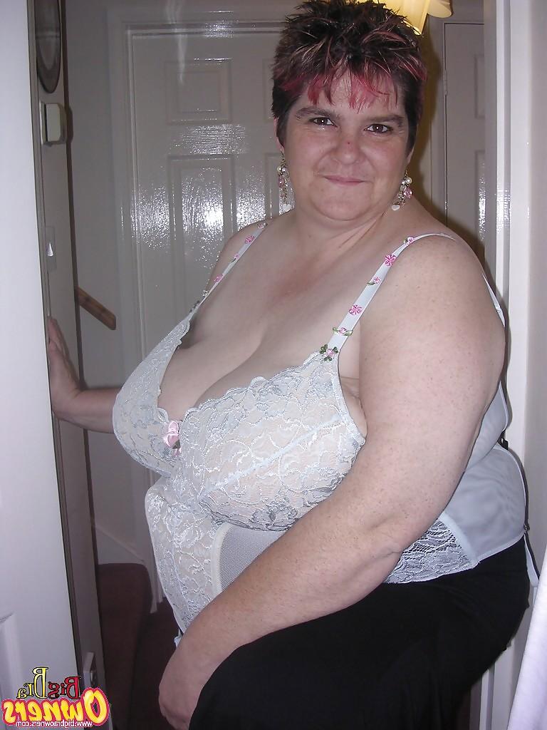 16P BBW Mature 001