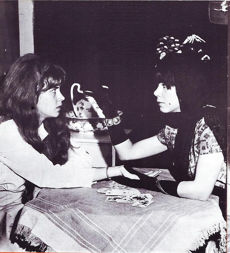25P Vintage Magazines Petting Girls No 03
