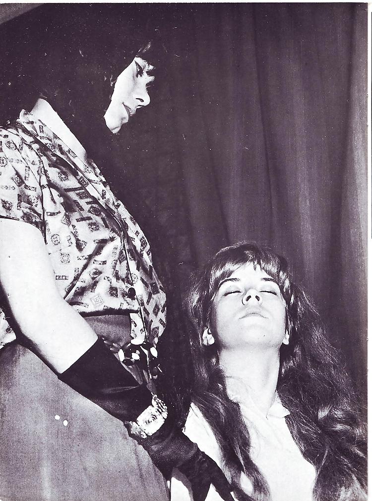 25P Vintage Magazines Petting Girls No 03