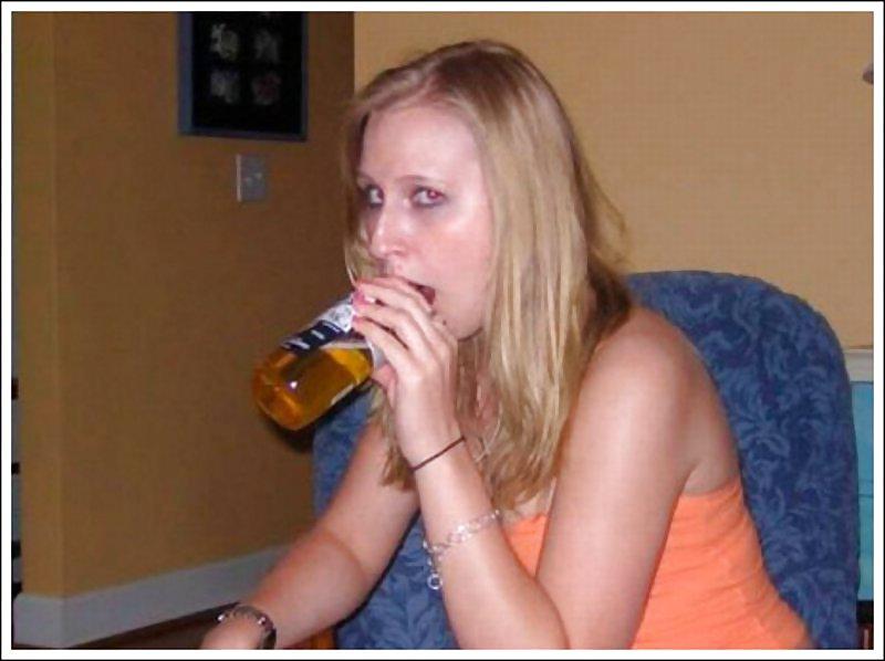 25P Bottle sucking