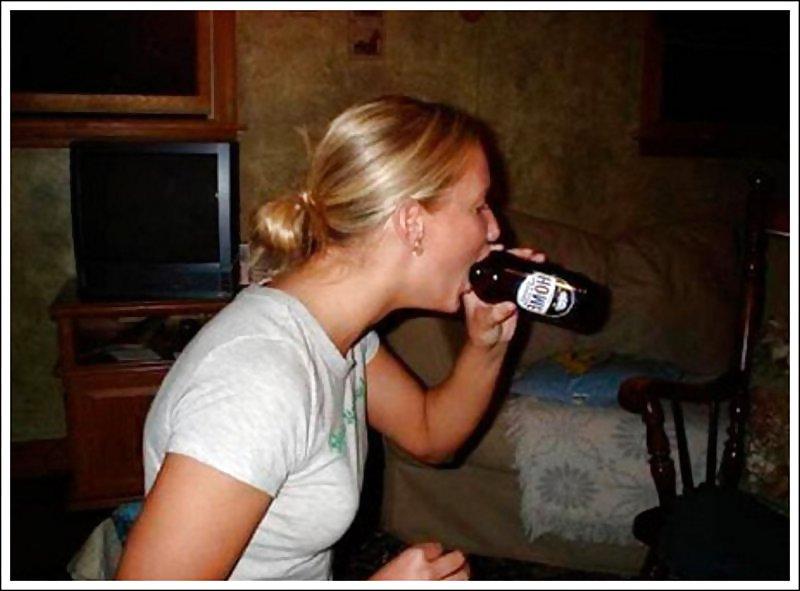 25P Bottle sucking