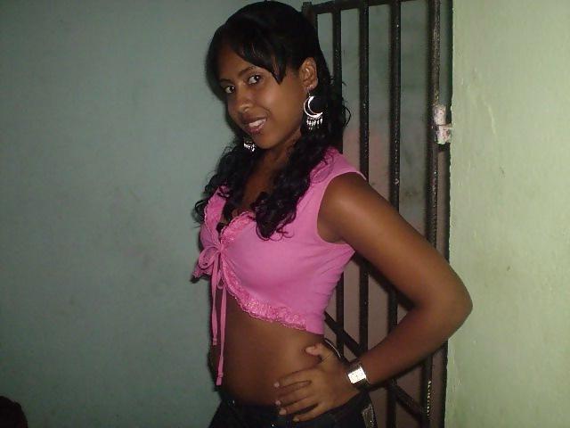 25P Babes in slums of Rio. 6 (personal files)