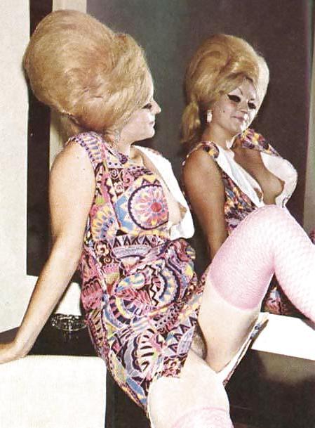 25P Vintage 1960's Milfs Bushes