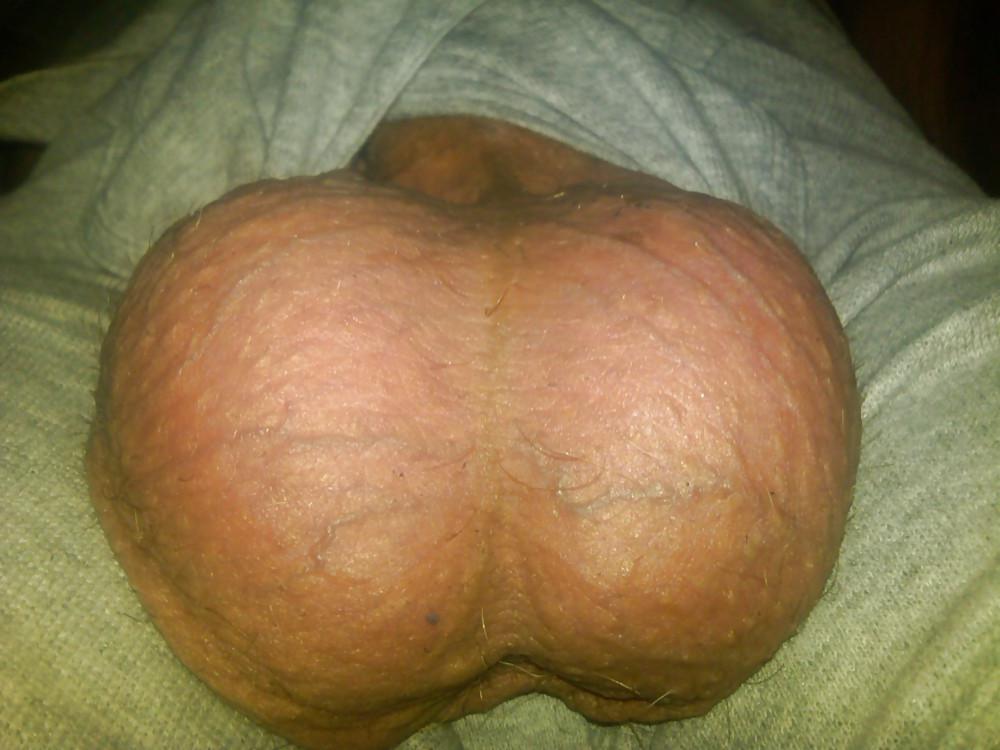 18P Checking out my buddys huge balls. In HD!