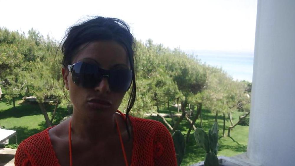 16P Italian women: gina
