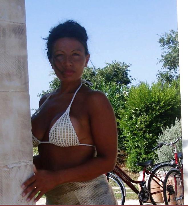 16P Italian women: gina