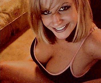 16P Blonde milf with rack