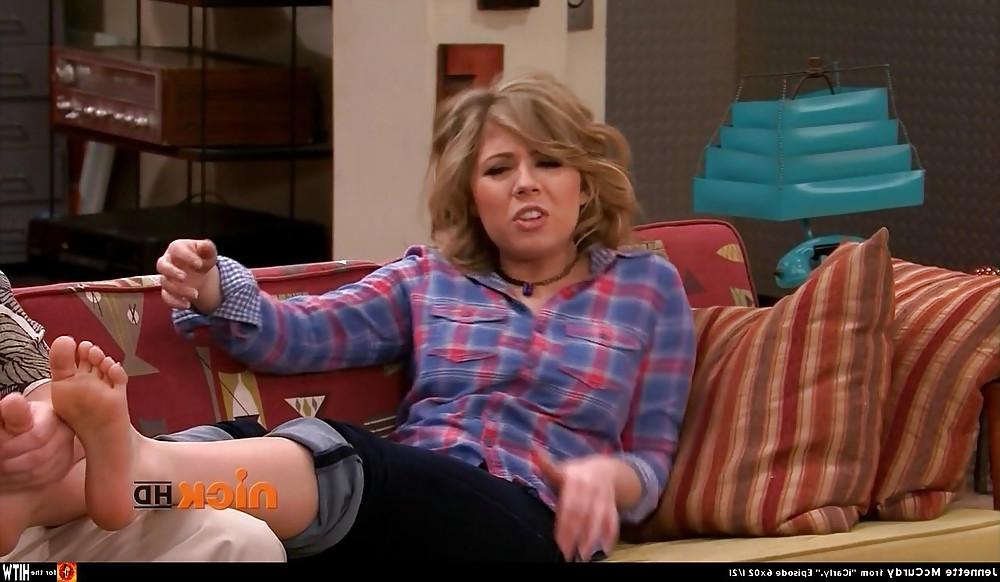 17P My favorite Celebrity Feet