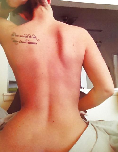 25P Bare backs are just so beautiful 