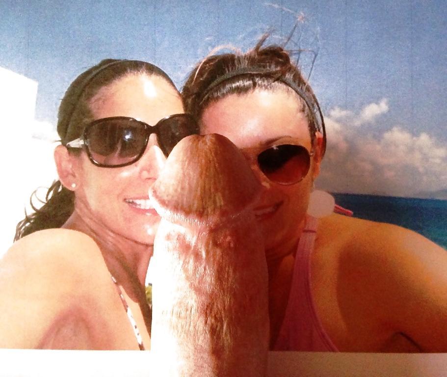 8P Girls in sunglasses