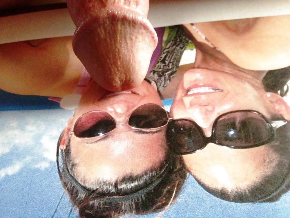 8P Girls in sunglasses