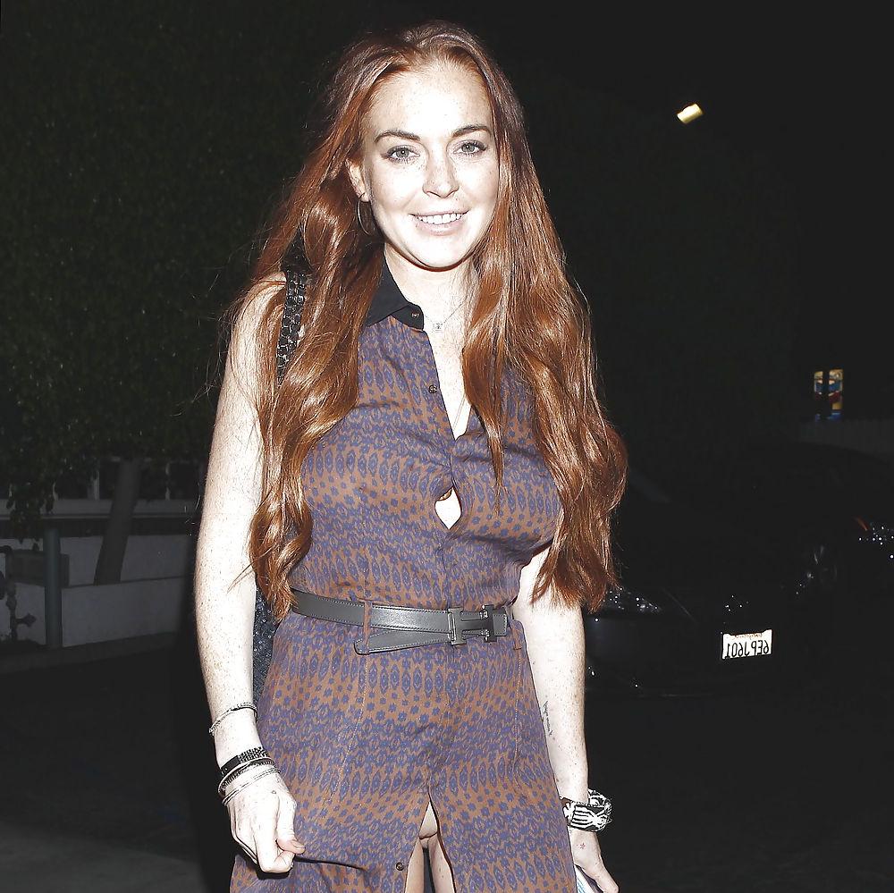 25P Celebrity upskirts