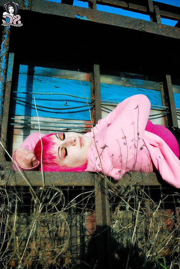 25P Suicide Girl - Galda - Overturned (2009)