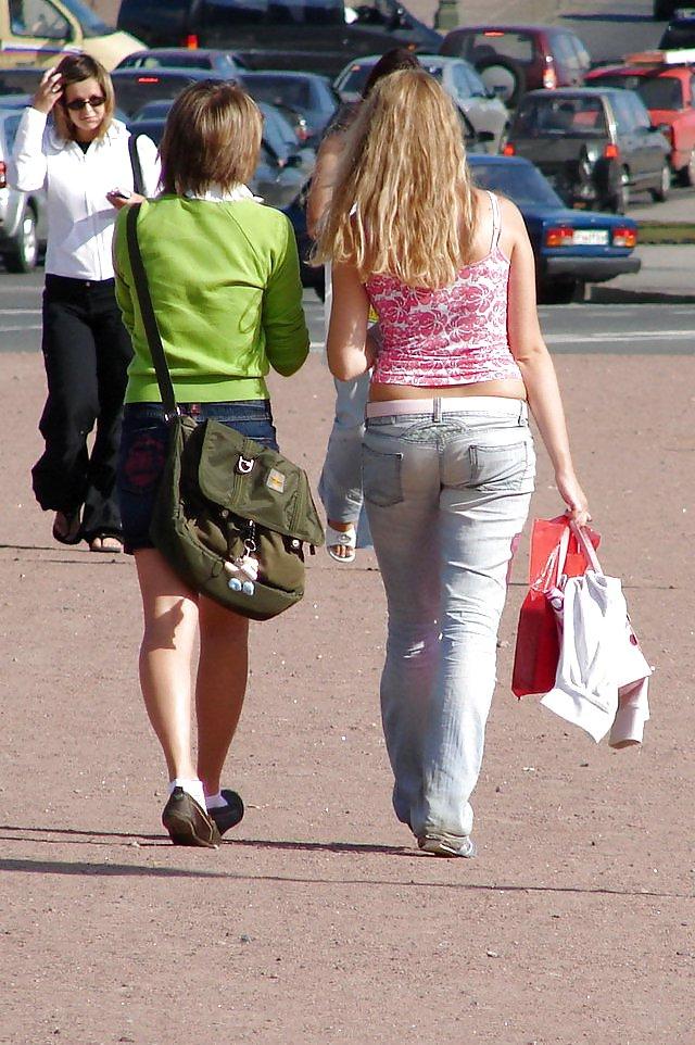 25P Candid Streets Babes 2 - Ass View - by Voyeur TROC