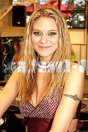 25P Victoria swinger