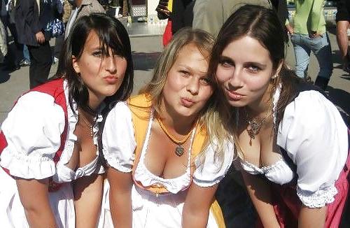 25P What I Like Dirndl-Special