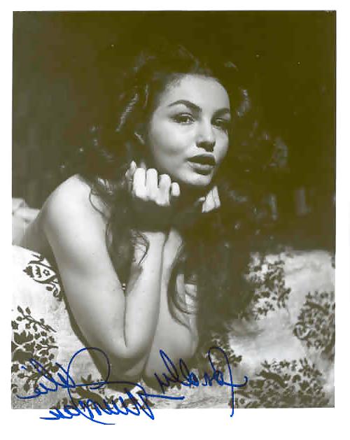 25P Julie Newmar III