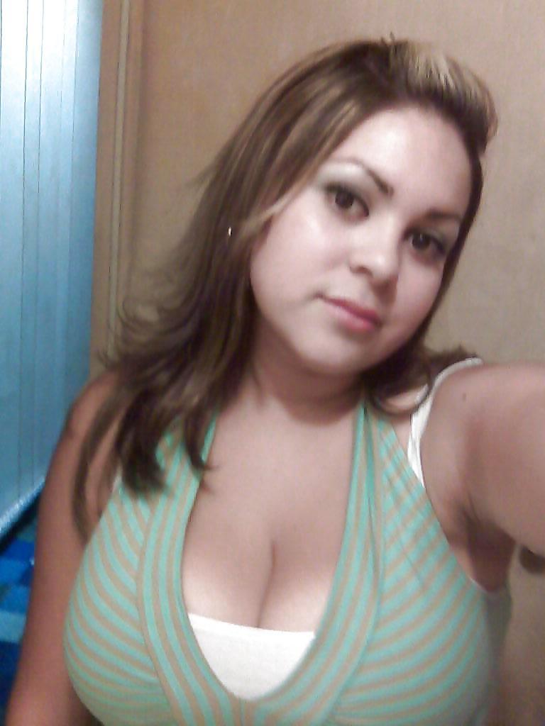 20P Big tits busty beauties 15