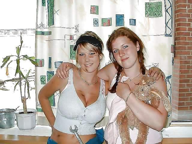 20P Big tits busty beauties 15