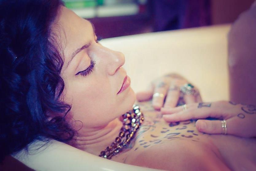 25P Hot Tattooed