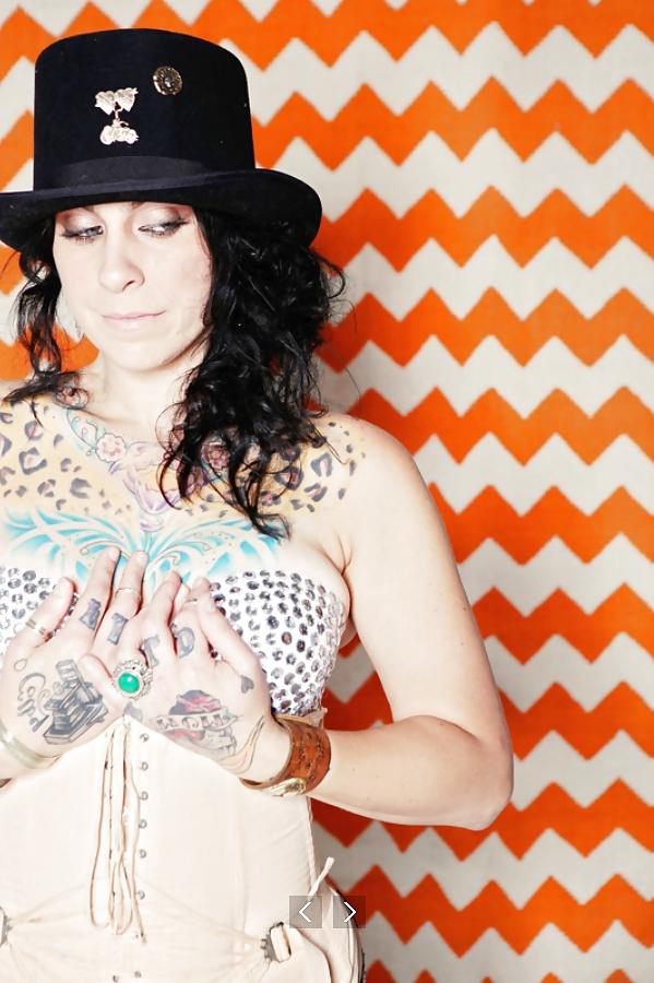 25P Hot Tattooed